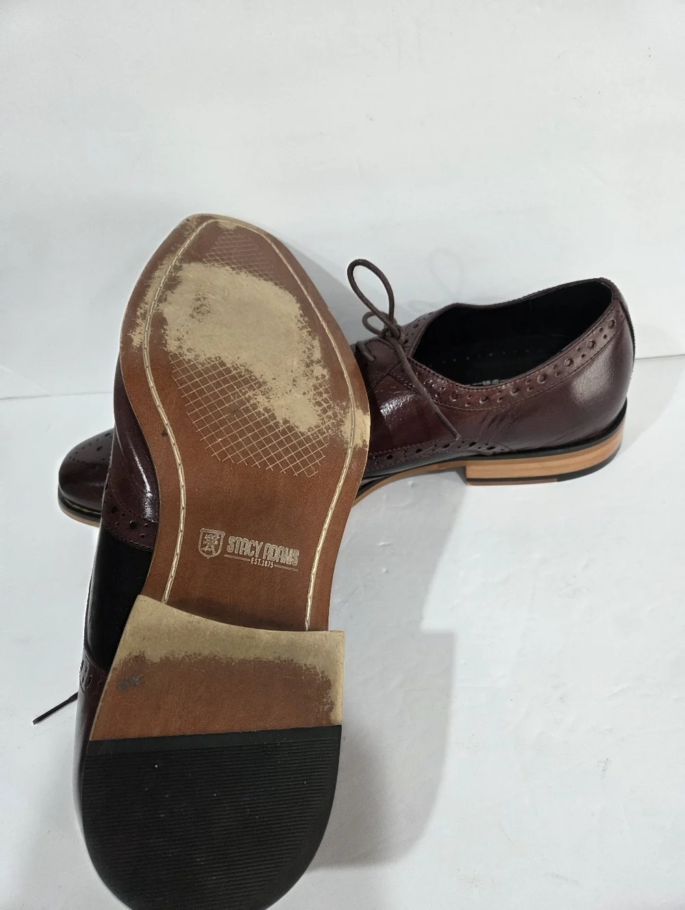 Stacy Adams Men's Two-Tone Burgundy and Black Wingtip Oxford Dress Shoes Sz.11,5
